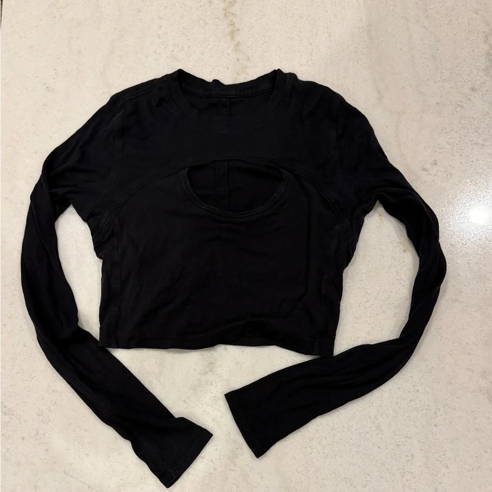Lululemon Black Better Best Long Sleeve Crop Cropped Keyhole Cut Out - Picture 3 of 3